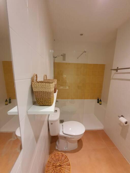 Junto Al Mar Con Wifi Y Piscina Apartment